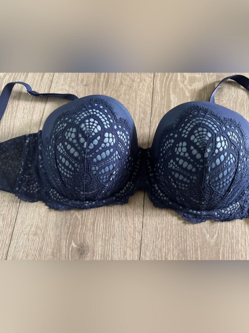Victoria's Secret Navy Blue Bra with lite blue behind lace push up